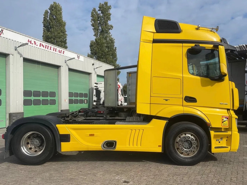 Mercedes-Benz Actros 1846 RETARDER, FRIGO - Cabeza tractora: foto 5 Mercedes-Benz Actros 1846 RETARDER, FRIGO - Cabeza tractora: foto 5