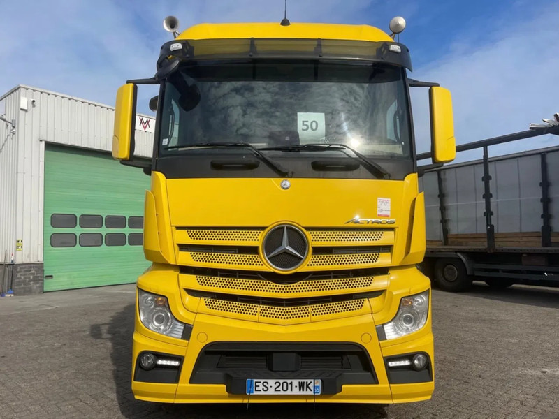 Mercedes-Benz Actros 1846 RETARDER, FRIGO - Cabeza tractora: foto 2 Mercedes-Benz Actros 1846 RETARDER, FRIGO - Cabeza tractora: foto 2