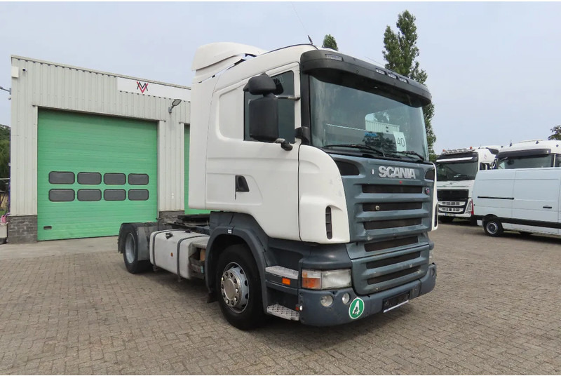 Scania R420 2 tanks, 2 beds, manual gearbox - Cabeza tractora: foto 1 Scania R420 2 tanks, 2 beds, manual gearbox - Cabeza tractora: foto 1