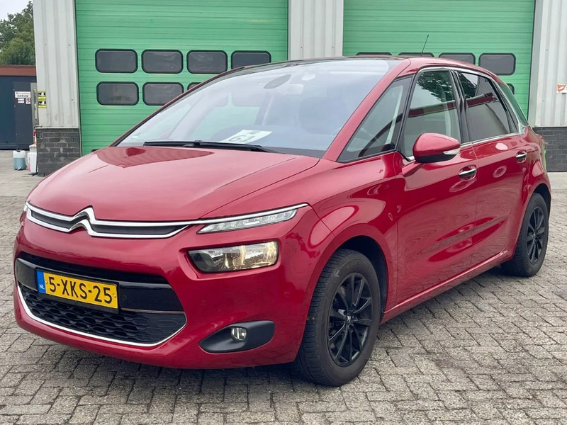 Citroën C4 Picasso REAR VIEW CAMERA, BLIND SPOT SENSOR, AUTO PARKING, FRONT & REAR PARKTRONIC, - Hatchback: foto 1 Citroën C4 Picasso REAR VIEW CAMERA, BLIND SPOT SENSOR, AUTO PARKING, FRONT & REAR PARKTRONIC, - Hatchback: foto 1