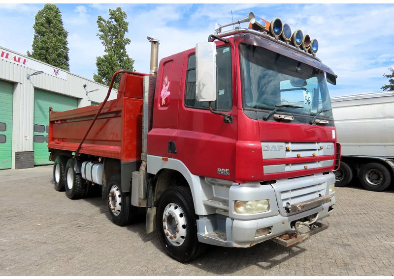 DAF CF 85.380 RHD, 8x4, Manual, STEEL DUMPER! Very good looking truck - Camión volquete: foto 2 DAF CF 85.380 RHD, 8x4, Manual, STEEL DUMPER! Very good looking truck - Camión volquete: foto 2