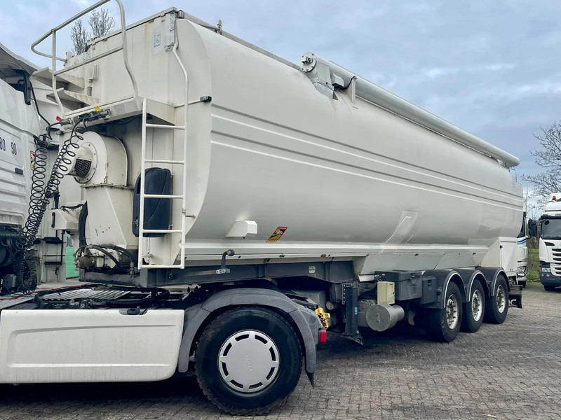 DESOT TSCI AUGER, HATZ diesel, SAF AXLES - Semirremolque cisterna: foto 1 DESOT TSCI AUGER, HATZ diesel, SAF AXLES - Semirremolque cisterna: foto 1