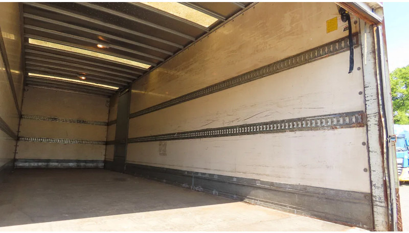 Camión caja cerrada Iveco Stralis 310 8.60m box! Manual gerabox, Great state: foto 12