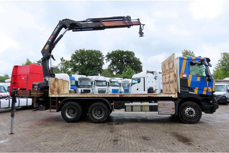 Renault C430 Bj 2018 HIAB X-HIDOU 18 8 RETARDER, WHEELBASE 4.35M, NAVI - Camión grúa: foto 1 Renault C430 Bj 2018 HIAB X-HIDOU 18 8 RETARDER, WHEELBASE 4.35M, NAVI - Camión grúa: foto 1