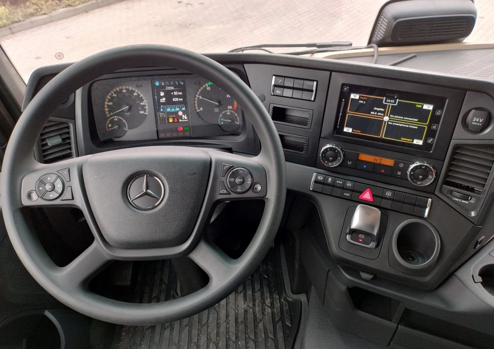 Mercedes-Benz Actros - Cabeza tractora: foto 5 Mercedes-Benz Actros - Cabeza tractora: foto 5