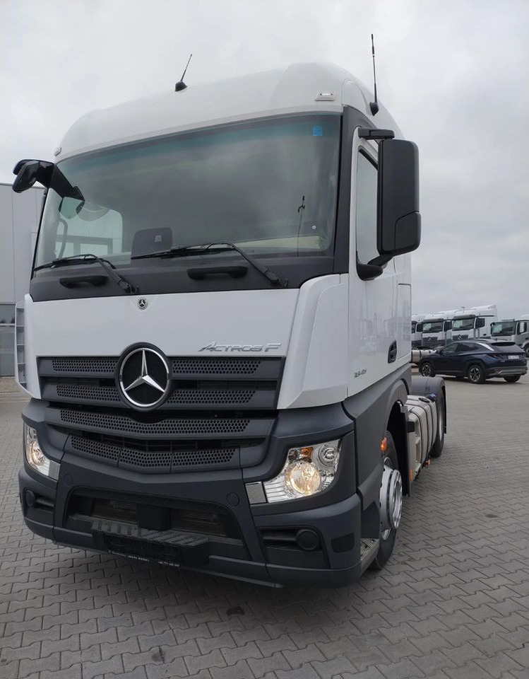 Mercedes-Benz Actros - Cabeza tractora: foto 1 Mercedes-Benz Actros - Cabeza tractora: foto 1