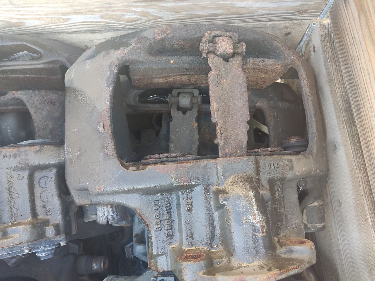 Knorr-Bremse SN7 Scania R SERIES truck - Pinza de freno para Camión: foto 3 Knorr-Bremse SN7 Scania R SERIES truck - Pinza de freno para Camión: foto 3