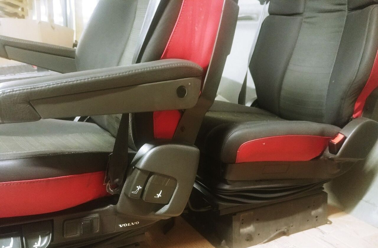 Asiento para Camión Volvo SET OF 2 PNEUMATIC AIR S, LEFT AND RIGHT, LHD   Volvo FH4: foto 6