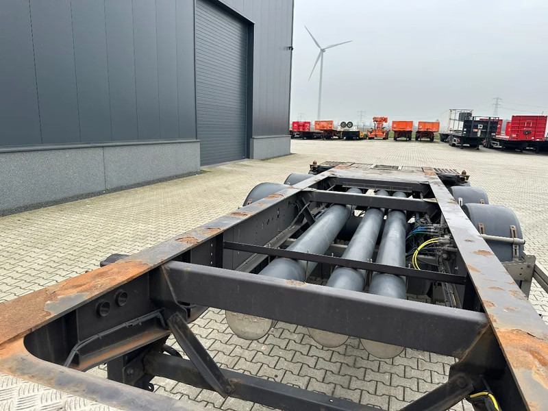 Semirremolque portacontenedore/ Intercambiable Burg 20FT ADR (EX/II, EX/III, FL, AT) Chassis, Empty weight : 3.690kg, SAF INTRADISC, 2x Liftaxle, NL-chassis, APK/ADR: 06-2025: foto 9