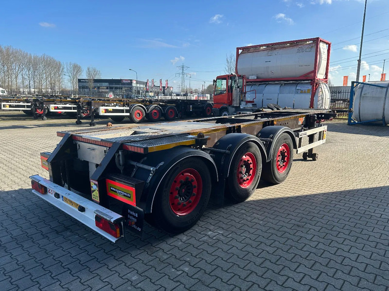 Burg 20FT ADR (EX/II, EX/III, FL, AT), Leergewicht : 3.690kg, SAF INTRADISC, 2x Liftachse, NL-Chassis - Semirremolque portacontenedore/ Intercambiable: foto 4 Burg 20FT ADR (EX/II, EX/III, FL, AT), Leergewicht : 3.690kg, SAF INTRADISC, 2x Liftachse, NL-Chassis - Semirremolque portacontenedore/ Intercambiable: foto 4