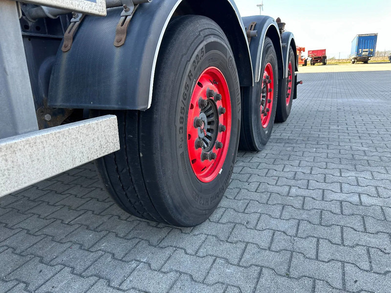 Semirremolque portacontenedore/ Intercambiable Burg 20FT ADR (EX/II, EX/III, FL, AT), Leergewicht: 3.690kg, SAF INTRADISC, 2x liftaxle, ALCOA, NL-Chassis, APK/ADR: 08-2025: foto 13