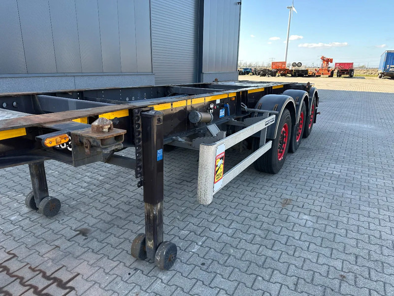 Semirremolque portacontenedore/ Intercambiable Burg 20FT ADR (EX/II, EX/III, FL, AT), Leergewicht: 3.690kg, SAF INTRADISC, 2x liftaxle, ALCOA, NL-Chassis, APK/ADR: 08-2025: foto 19