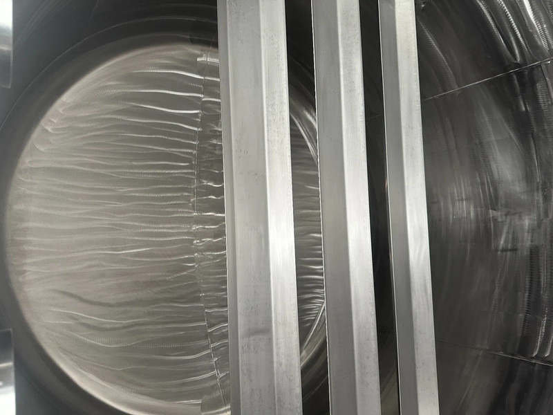 Tanque de almacenamiento para transporte de substancias químicas CIMC 20FT ISO, 25.090L / 1-COMP / 3 BAFFELS / T12 / 4 manholes / ADR valid until 06/2027: foto 18 Tanque de almacenamiento para transporte de substancias químicas CIMC 20FT ISO, 25.090L / 1-COMP / 3 BAFFELS / T12 / 4 manholes / ADR valid until 06/2027: foto 18