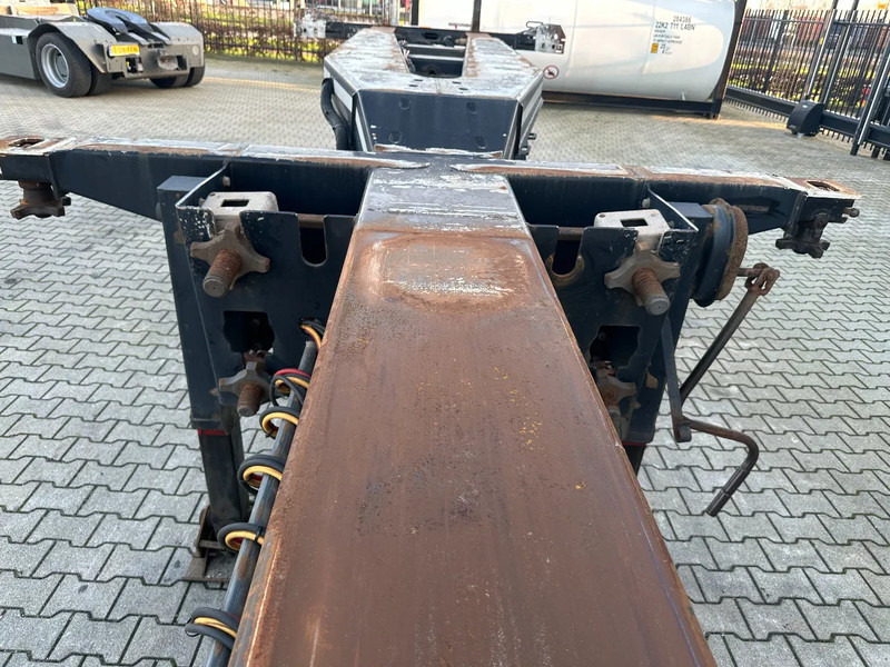 Semirremolque portacontenedore/ Intercambiable D-Tec FLEXITRAILER / 45FT HC MULTI / BPW + drumbrakes / liftaxle / NL / APK 11-2026: foto 19 Semirremolque portacontenedore/ Intercambiable D-Tec FLEXITRAILER / 45FT HC MULTI / BPW + drumbrakes / liftaxle / NL / APK 11-2026: foto 19