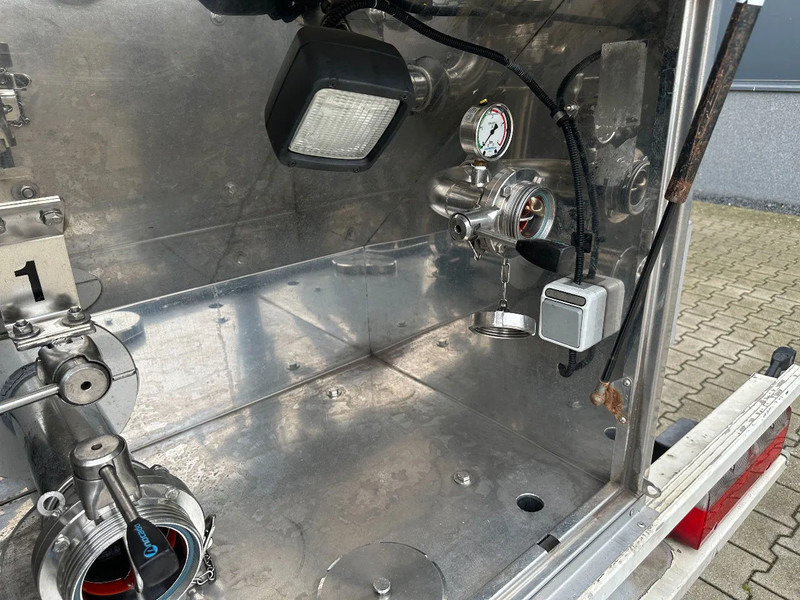 Semirremolque cisterna para transporte de alimentos Van Hool FOOD / RVS chassis / empty weight: 5.860kg / 29.500L / 1-comp.+ 1 baffel / discbrakes / NL / APK: 05/2026: foto 9