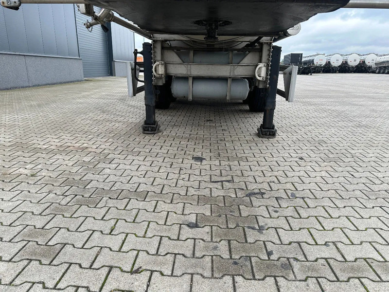 Semirremolque cisterna para transporte de alimentos Van Hool FOOD / RVS chassis / empty weight: 5.860kg / 29.500L / 1-comp.+ 1 baffel / discbrakes / NL / APK: 05/2026: foto 12