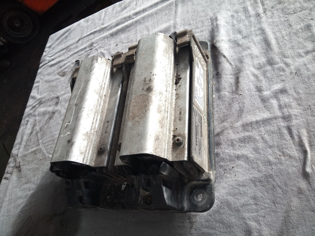 EDC Scania R440 DC1305 2006543 - Unidad de control para Camión: foto 2 EDC Scania R440 DC1305 2006543 - Unidad de control para Camión: foto 2