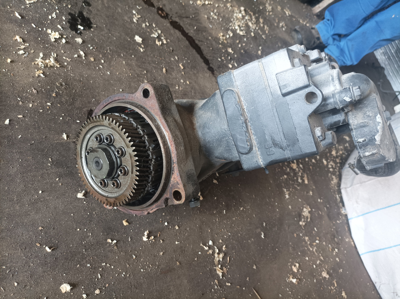 WABCO Scania - Compresor: foto 3 WABCO Scania - Compresor: foto 3
