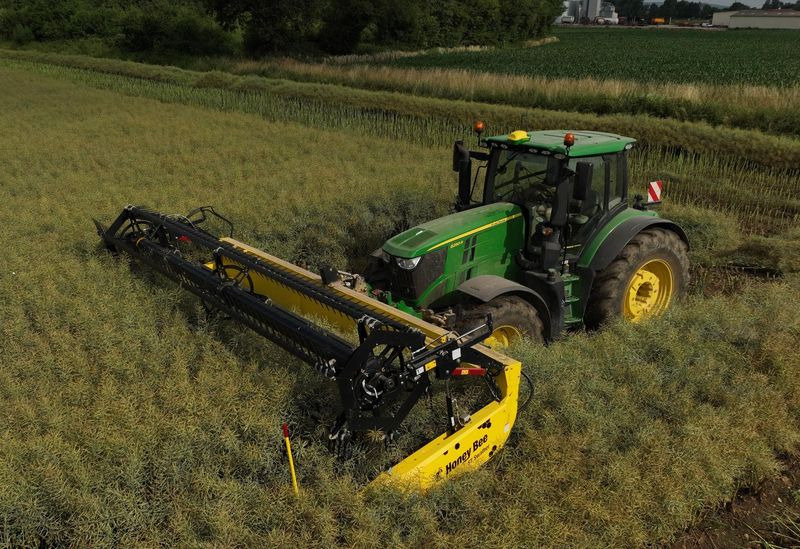 Honey Bee ST 15 - BANDSCHWADMÄHWERK - Cabezal de grano: foto 2 Honey Bee ST 15 - BANDSCHWADMÄHWERK - Cabezal de grano: foto 2