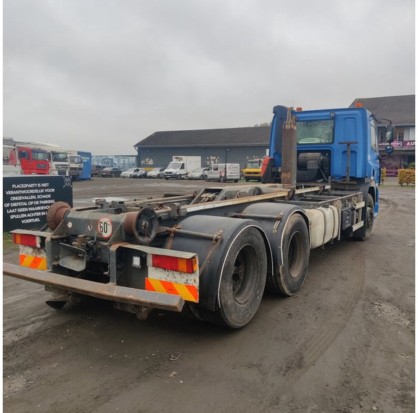 DAF CF 85 430 - Camión portacontenedore/ Intercambiable: foto 5 DAF CF 85 430 - Camión portacontenedore/ Intercambiable: foto 5