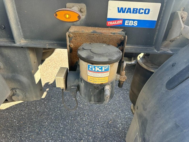 Remolque portacontenedore/ Intercambiable AJK AET - 30T CONTAINERAANHANGER - SAF - DISC BRAKES - AIR SUSP. - GOOD TIRES - TÜV 15-03-2026 - SmartBoard - BELGISCHE PAPIEREN: foto 10