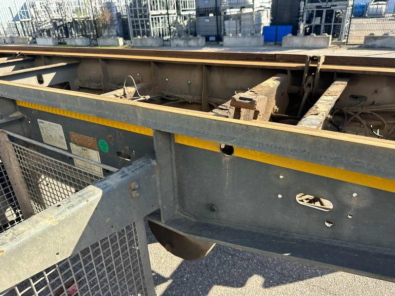 Remolque portacontenedore/ Intercambiable AJK AET - 30T CONTAINERAANHANGER - SAF - DISC BRAKES - AIR SUSP. - GOOD TIRES - TÜV 15-03-2026 - SmartBoard - BELGISCHE PAPIEREN: foto 16