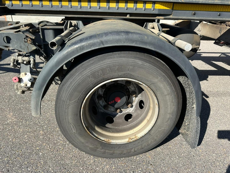 Remolque portacontenedore/ Intercambiable AJK AET - 30T CONTAINERAANHANGER - SAF - DISC BRAKES - AIR SUSP. - GOOD TIRES - TÜV 15-03-2026 - SmartBoard - BELGISCHE PAPIEREN: foto 8