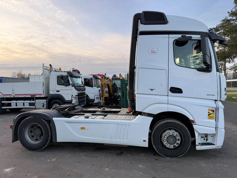 Mercedes-Benz Actros 1845 - *533.000km* - STREAMSPACE - SIDESKIRTS - 2 DIESEL TANKS - FRIGO - EURO 6 - Cabeza tractora: foto 5 Mercedes-Benz Actros 1845 - *533.000km* - STREAMSPACE - SIDESKIRTS - 2 DIESEL TANKS - FRIGO - EURO 6 - Cabeza tractora: foto 5