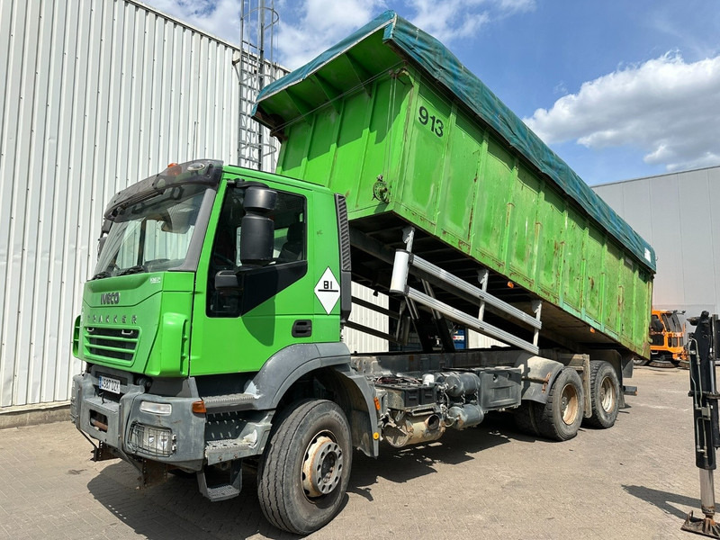 Iveco TRAKKER 310 6x4 STEEL TIPPER / KIPPER - MANUAL ZF - BIG AXLES / HUB REDUCTION - STEEL SPRING - Camión volquete: foto 2 Iveco TRAKKER 310 6x4 STEEL TIPPER / KIPPER - MANUAL ZF - BIG AXLES / HUB REDUCTION - STEEL SPRING - Camión volquete: foto 2