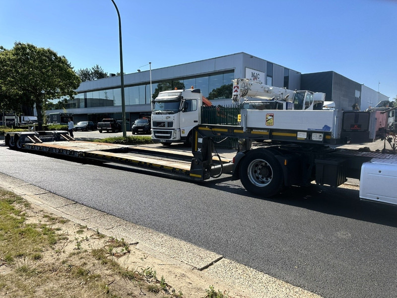 Kässbohrer LB2 48T - LOWBED - TIEFBETT / REMOVABLE NECK - ABNEHMBARE SCHWANENHALS - HYDR STEERING AXLES / LENKACHSEN - BPW - Semirremolque góndola rebajadas: foto 1 Kässbohrer LB2 48T - LOWBED - TIEFBETT / REMOVABLE NECK - ABNEHMBARE SCHWANENHALS - HYDR STEERING AXLES / LENKACHSEN - BPW - Semirremolque góndola rebajadas: foto 1