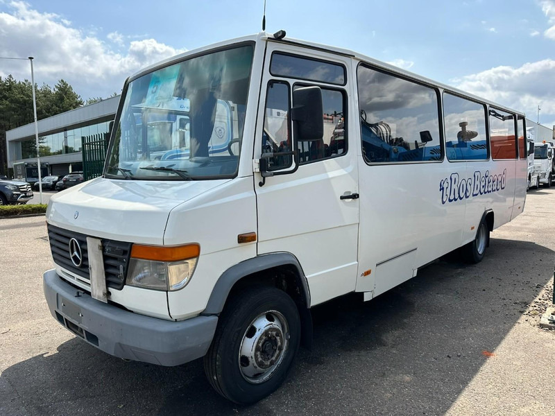 Mercedes-Benz 814 - 38 PLACES - WHEELCHAIR LIFT - ROLSTOEL LIFT - ASCENSCEUR FAUTEUIL ROULANT - MANUAL - AIR SUSPENSION - Autocar: foto 3 Mercedes-Benz 814 - 38 PLACES - WHEELCHAIR LIFT - ROLSTOEL LIFT - ASCENSCEUR FAUTEUIL ROULANT - MANUAL - AIR SUSPENSION - Autocar: foto 3