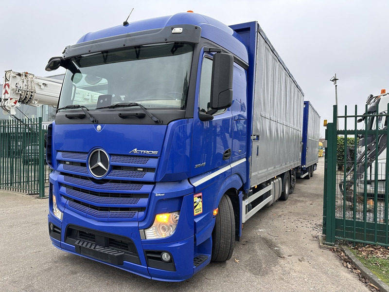 Mercedes-Benz Actros 2645 6x2 105m³ JUMBO + RETARDER + CRANE PALFINGER PK 19.001 SLD (4x) + RADIO - *FULL AIR* - FRIGO - EURO 6 - SAF AXLES - BELGIAN TRUCK - Camión grúa: foto 4 Mercedes-Benz Actros 2645 6x2 105m³ JUMBO + RETARDER + CRANE PALFINGER PK 19.001 SLD (4x) + RADIO - *FULL AIR* - FRIGO - EURO 6 - SAF AXLES - BELGIAN TRUCK - Camión grúa: foto 4