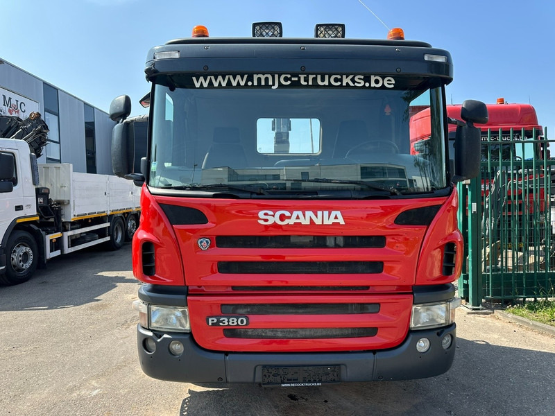 Scania P380 6x4 HOOKLIFT HIAB 25T - 6100mm - A/C - CAMERA - E4 - AIR SUSPENSION - BE TRUCK - Camión multibasculante: foto 2 Scania P380 6x4 HOOKLIFT HIAB 25T - 6100mm - A/C - CAMERA - E4 - AIR SUSPENSION - BE TRUCK - Camión multibasculante: foto 2