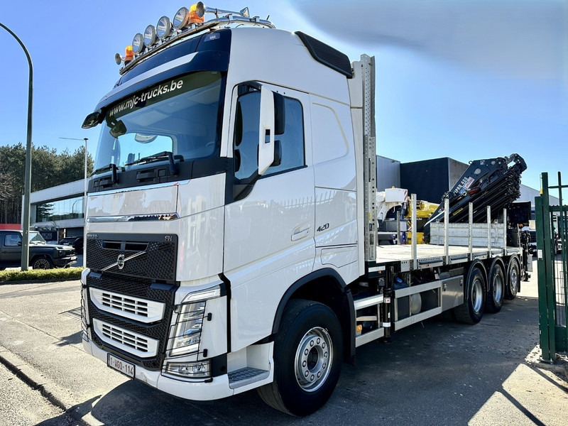 Volvo FH 420 8x4 TRIDEM + KRAAN HIAB 408 E-8 HIPRO + WINCH - 63.000km ONLY - CREWCAB 4 SEATER - PLATFORM 7m - TOP CONDITION - Camión grúa: foto 3 Volvo FH 420 8x4 TRIDEM + KRAAN HIAB 408 E-8 HIPRO + WINCH - 63.000km ONLY - CREWCAB 4 SEATER - PLATFORM 7m - TOP CONDITION - Camión grúa: foto 3