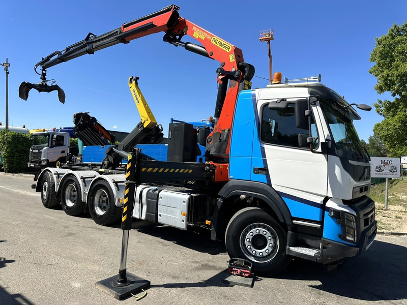 Volvo FMX 460 8x4 TRIDEM HOOKLIFT + CRANE PK 23002 SH + GRABBER / ROTATOR - EURO 6 - LIFT + STEERING AXLE - *374.000km* - EXT BUMPER - Camión multibasculante, Camión grúa: foto 1 Volvo FMX 460 8x4 TRIDEM HOOKLIFT + CRANE PK 23002 SH + GRABBER / ROTATOR - EURO 6 - LIFT + STEERING AXLE - *374.000km* - EXT BUMPER - Camión multibasculante, Camión grúa: foto 1