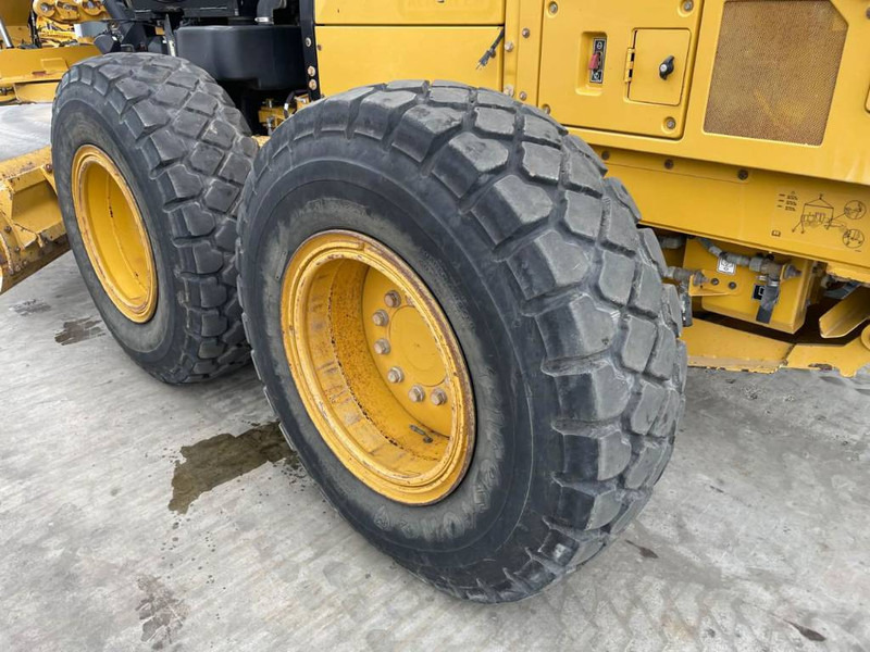 Grader Cat 140M3 AWD: foto 11