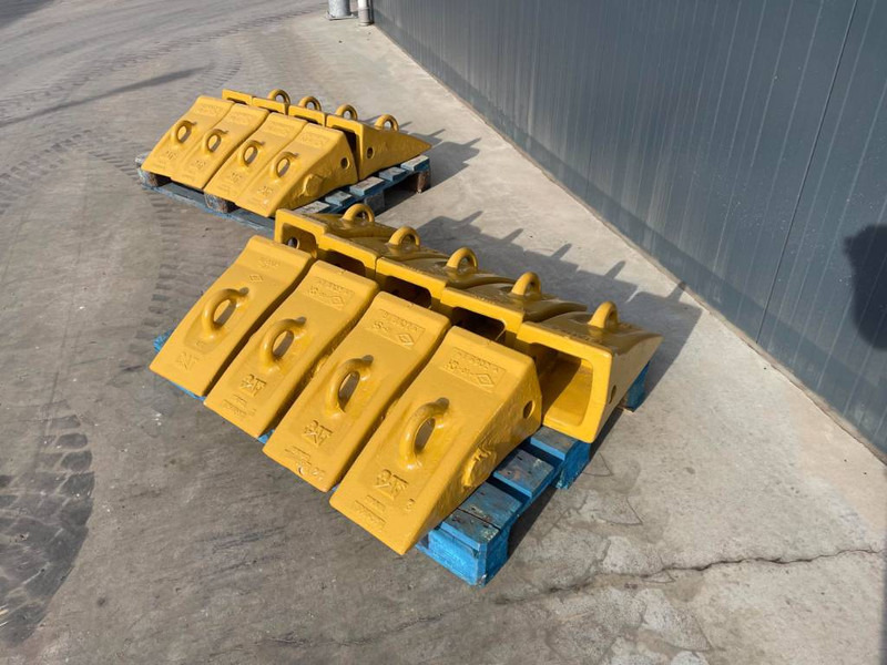 Cat 365 / 374 / 385 /390 Tips - Cazo para Maquinaria de construcción: foto 2 Cat 365 / 374 / 385 /390 Tips - Cazo para Maquinaria de construcción: foto 2