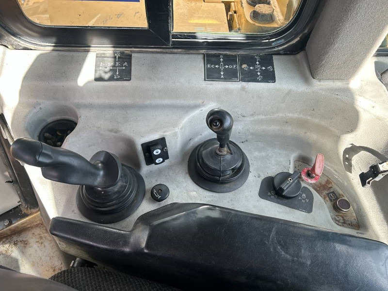 Cat D7R II - Bulldozer: foto 4 Cat D7R II - Bulldozer: foto 4