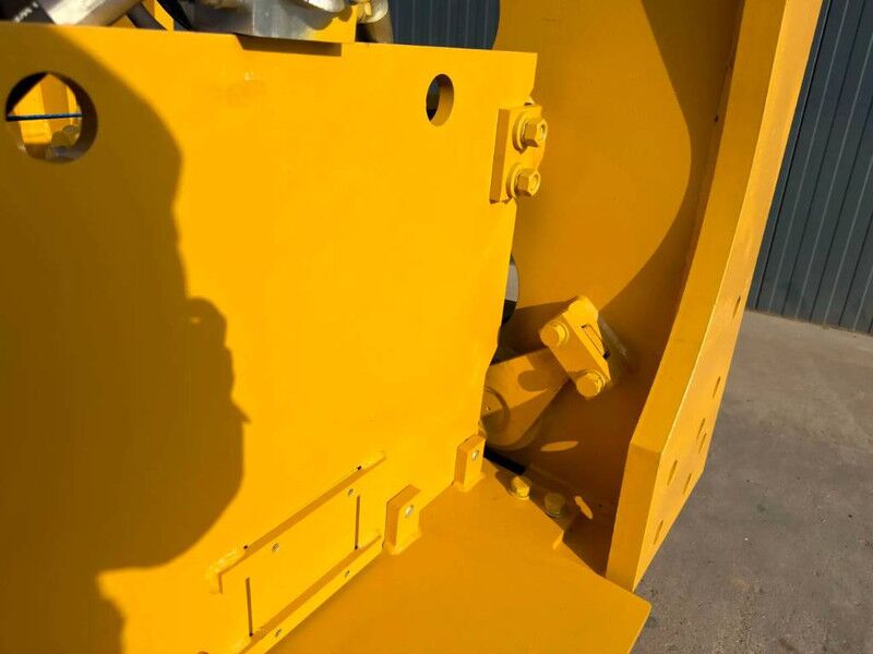 Cat D8R Multi Shank Ripper - Implemento para Maquinaria de construcción: foto 5 Cat D8R Multi Shank Ripper - Implemento para Maquinaria de construcción: foto 5