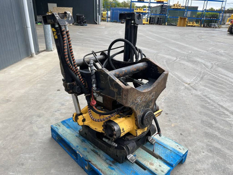 Engcon EC226-S70-70-SS10 - Implemento para Maquinaria de construcción: foto 3 Engcon EC226-S70-70-SS10 - Implemento para Maquinaria de construcción: foto 3
