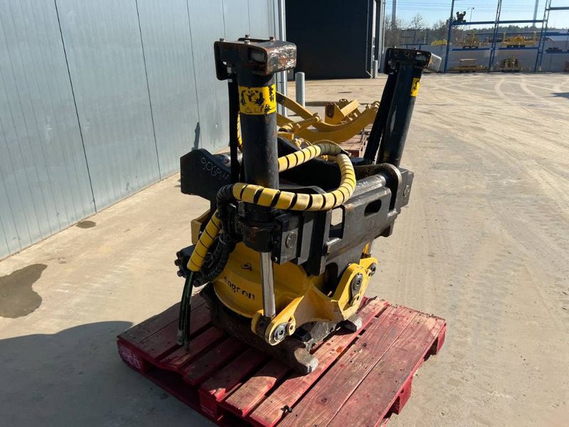 Engcon EC30-S70-S70-SS9 / S70 - Implemento para Maquinaria de construcción: foto 3 Engcon EC30-S70-S70-SS9 / S70 - Implemento para Maquinaria de construcción: foto 3