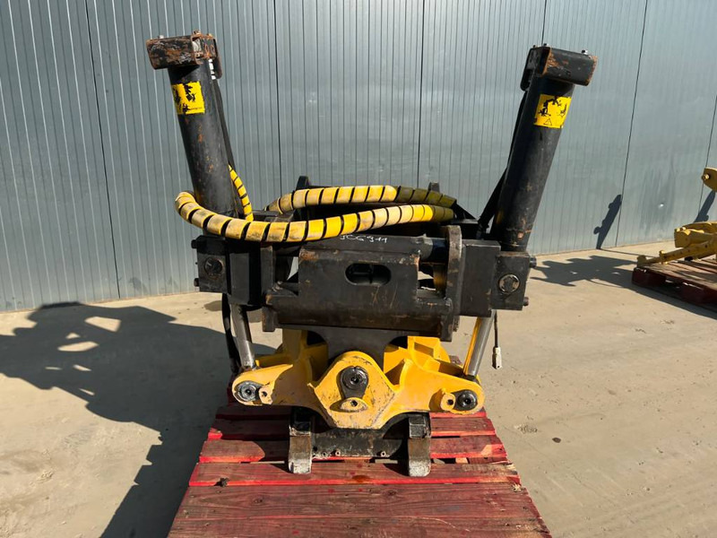 Engcon EC30-S70-S70-SS9 / S70 - Implemento para Maquinaria de construcción: foto 2 Engcon EC30-S70-S70-SS9 / S70 - Implemento para Maquinaria de construcción: foto 2