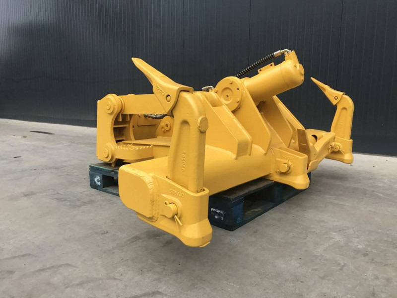 Komatsu D53 - Implemento para Maquinaria de construcción: foto 2 Komatsu D53 - Implemento para Maquinaria de construcción: foto 2