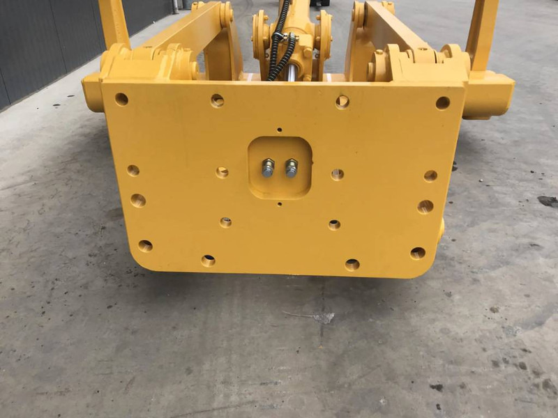 Komatsu D71 - Implemento para Maquinaria de construcción: foto 3 Komatsu D71 - Implemento para Maquinaria de construcción: foto 3