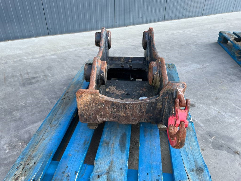 OilQuick OQ65 - 311F / 313F / 315F - Acoplamiento rápido para Maquinaria de construcción: foto 2 OilQuick OQ65 - 311F / 313F / 315F - Acoplamiento rápido para Maquinaria de construcción: foto 2