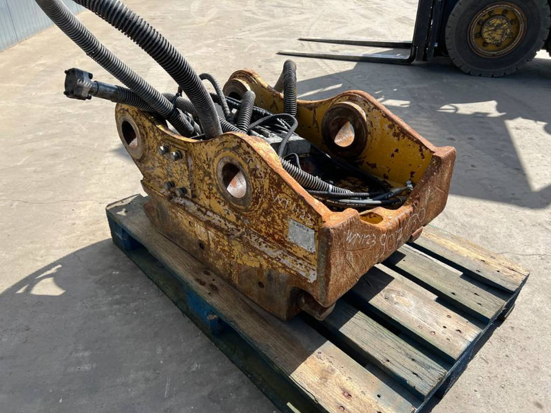 OilQuick OQ80 - 330F / 329E - Acoplamiento rápido para Maquinaria de construcción: foto 3 OilQuick OQ80 - 330F / 329E - Acoplamiento rápido para Maquinaria de construcción: foto 3