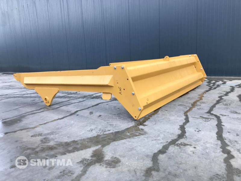 Volvo A25F - Trampilla elevadora para Maquinaria de construcción: foto 2 Volvo A25F - Trampilla elevadora para Maquinaria de construcción: foto 2