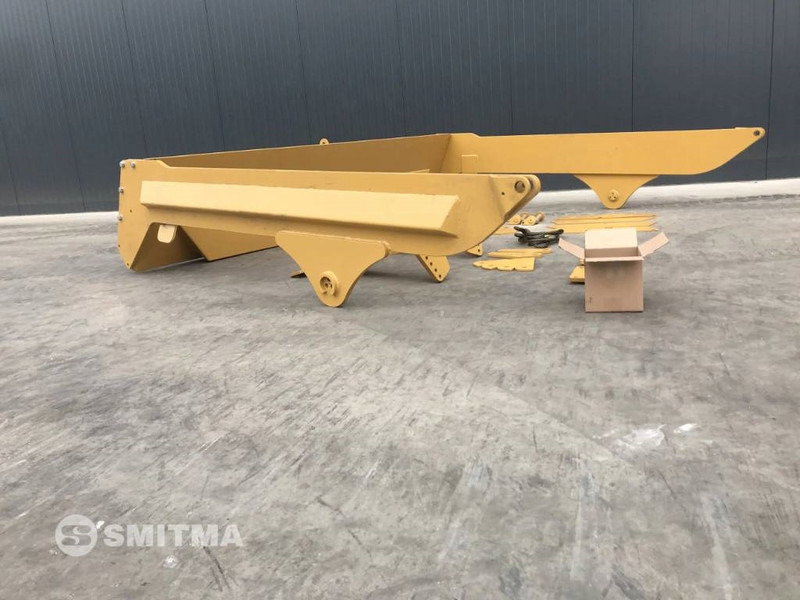 Trampilla elevadora para Maquinaria de construcción nuevo Volvo A30E: foto 8