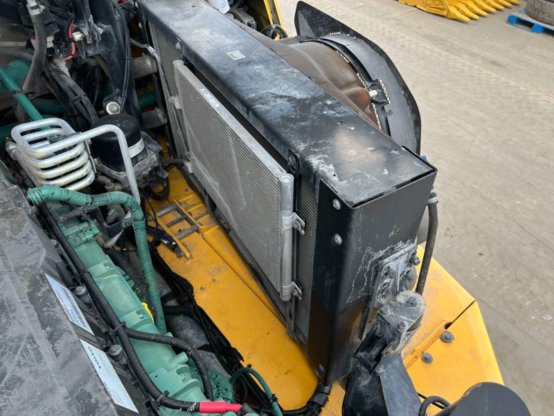 Dúmper articulado Volvo A35G: foto 16