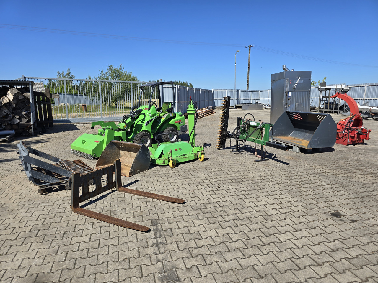 AVANT 423 - Minicargadora: foto 2 AVANT 423 - Minicargadora: foto 2